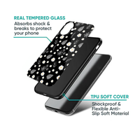 Minimalist Black & White Daisy Phone Case